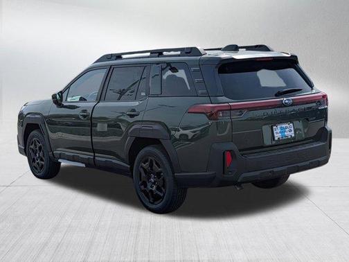 Deep Emerald Green Pearl 2026 Subaru Outback Limited