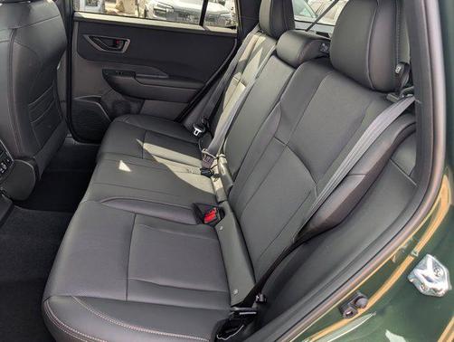 Deep Emerald Green Pearl 2026 Subaru Outback Limited