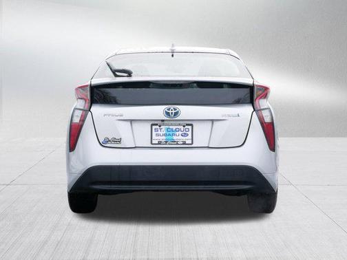 2016 Toyota Prius Three