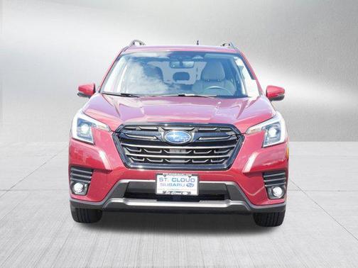 Crimson Red Pearl 2024 Subaru Forester Limited