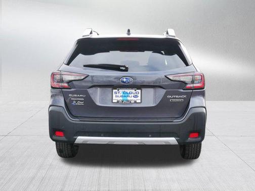 2025 Subaru Outback Touring