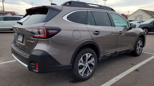 Brilliant Bronze Metallic 2021 Subaru Outback Limited