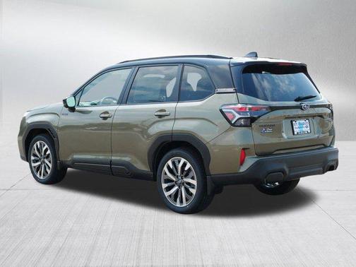 2025 Subaru Forester Hybrid Touring