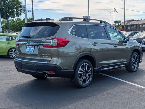 Autumn Green Metallic 2026 Subaru Ascent Limited 7-Passenger