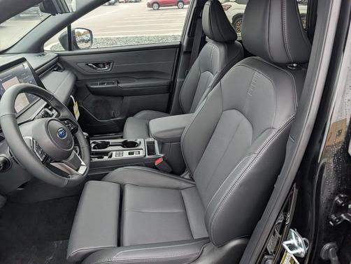 Crystal Black Silica 2026 Subaru Outback Touring