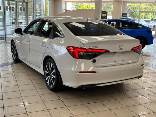 Platinum White Pearl 2023 Honda Civic EX