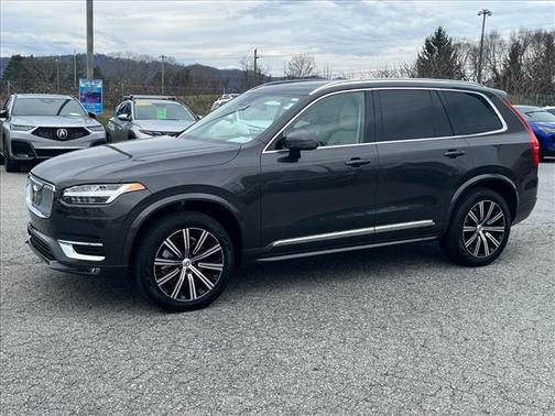 2025 Volvo XC90 B6 Plus 6-Seater