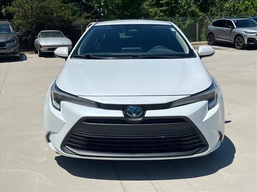 Ice 2024 Toyota Corolla Hybrid LE