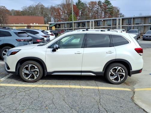 2022 Subaru Forester Touring