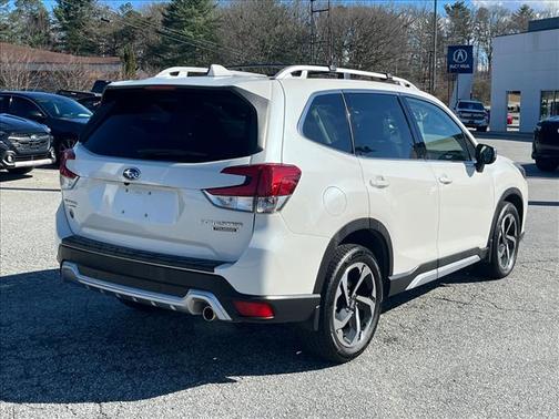 2022 Subaru Forester Touring
