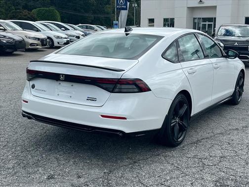 2025 Honda Accord Hybrid Sport-L