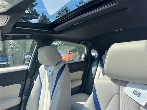 Platinum White Pearl 2026 Acura Integra A-Spec Technology