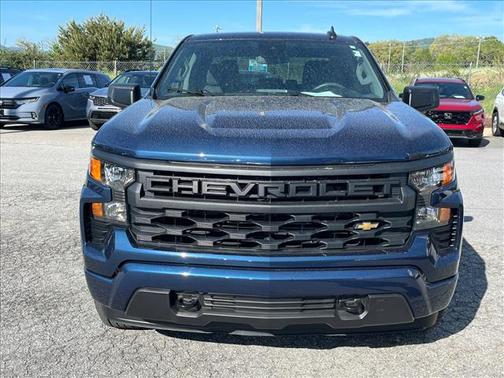 Northsky Blue Metallic 2022 Chevrolet Silverado 1500 Custom