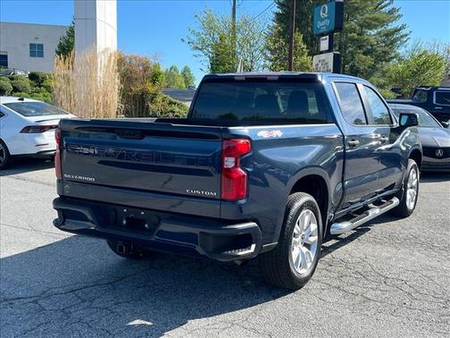 Northsky Blue Metallic 2022 Chevrolet Silverado 1500 Custom
