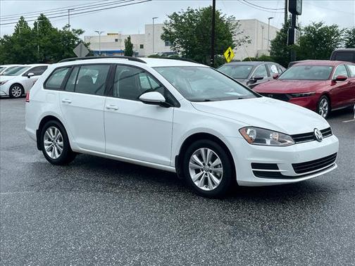 Pure White 2017 Volkswagen Golf SportWagen TSI S
