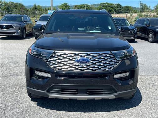 Agate Black 2023 Ford Explorer Platinum