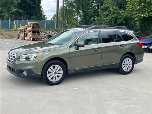 Wilderness Green Metallic 2017 Subaru Outback 2.5i Premium