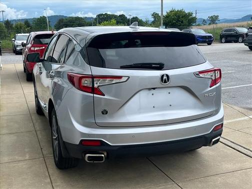 Lunar Silver Metallic 2023 Acura RDX Technology Package
