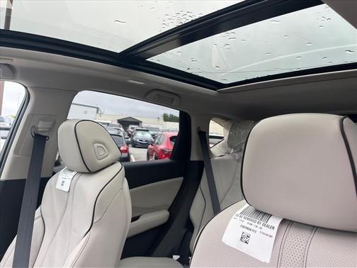 2025 Acura RDX Advance Package