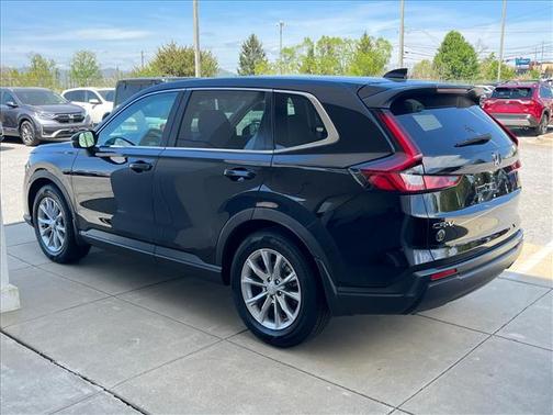 Crystal Black Pearl 2024 Honda CR-V EX