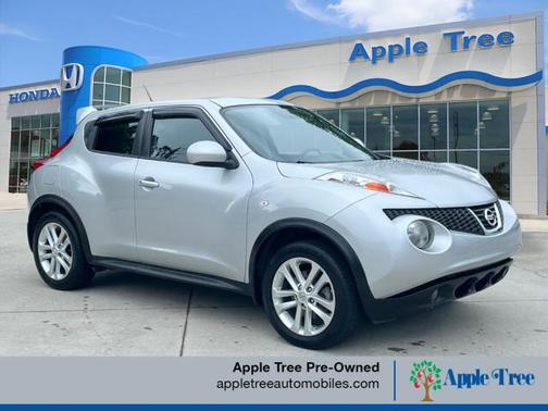 Brilliant Silver 2014 Nissan Juke SL