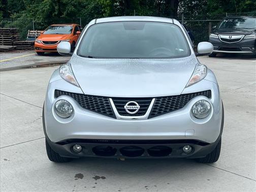 Brilliant Silver 2014 Nissan Juke SL