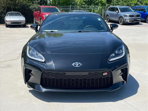 Raven Black 2023 Toyota GR86 Base