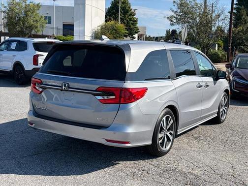 Lunar Silver Metallic 2024 Honda Odyssey Touring