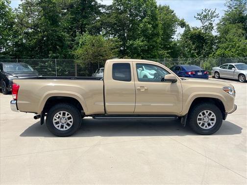 Quicksand 2017 Toyota Tacoma SR5