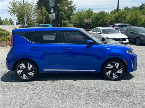 Neptune Blue 2024 Kia Soul GT-Line 2.0L