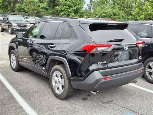 2020 Toyota RAV4 Hybrid XLE