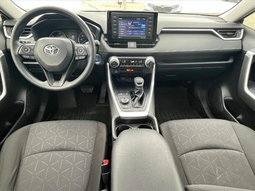 2020 Toyota RAV4 Hybrid XLE