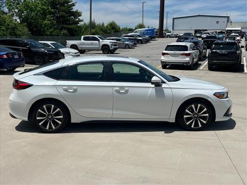 Platinum White Pearl 2024 Honda Civic EX-L