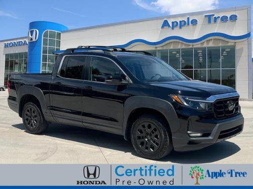 Crystal Black Pearl 2023 Honda Ridgeline RTL