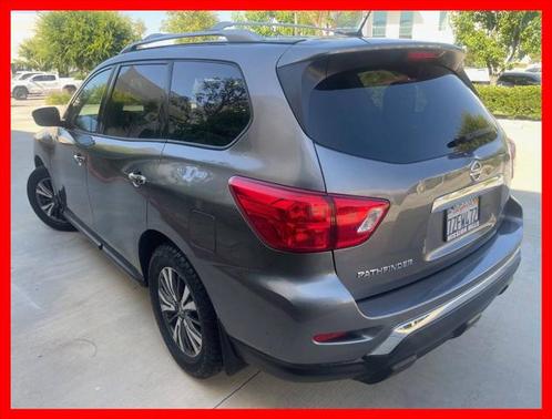 2017 Nissan Pathfinder S