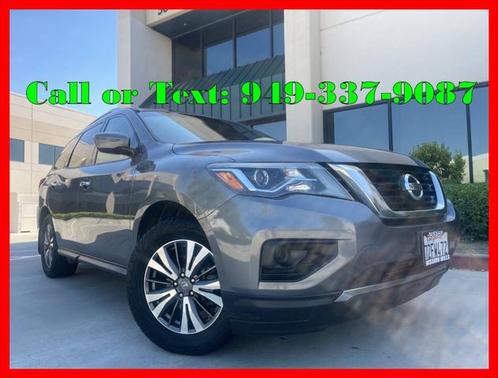 2017 Nissan Pathfinder S