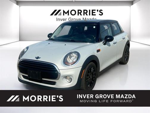 2017 MINI Hardtop Cooper