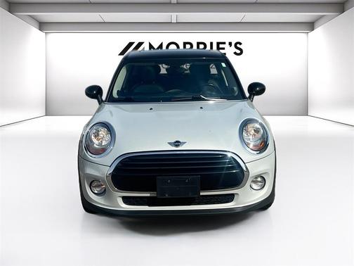 2017 MINI Hardtop Cooper