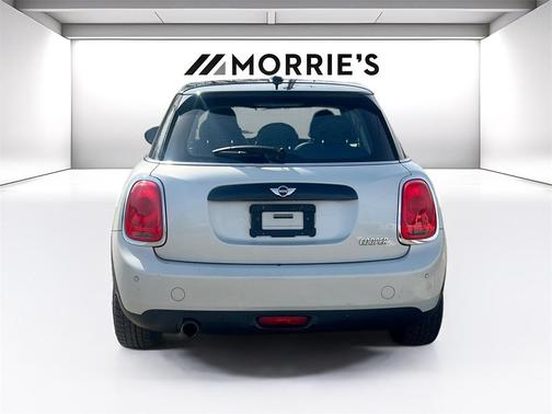 2017 MINI Hardtop Cooper