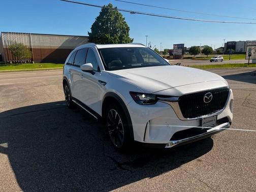2024 Mazda CX-90 PHEV Premium Plus