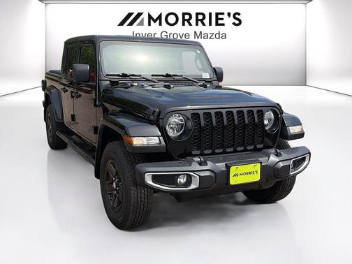 Black Clearcoat 2022 Jeep Gladiator Sport