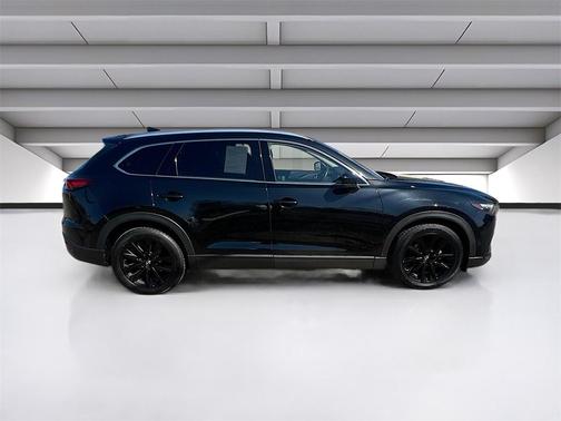 2022 Mazda CX-9 Touring Plus