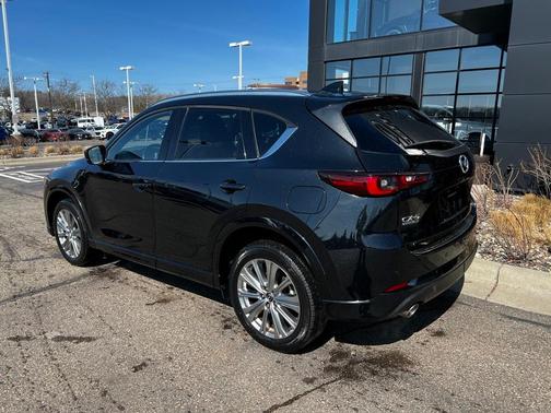 2022 Mazda CX-5 Signature