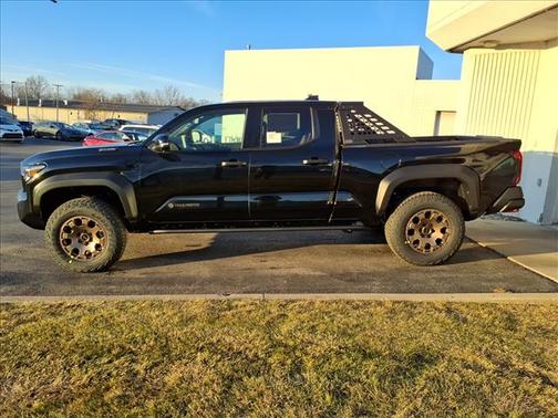 2026 Toyota Tacoma Hybrid Trailhunter