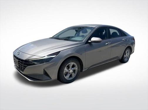 2021 Hyundai ELANTRA SE