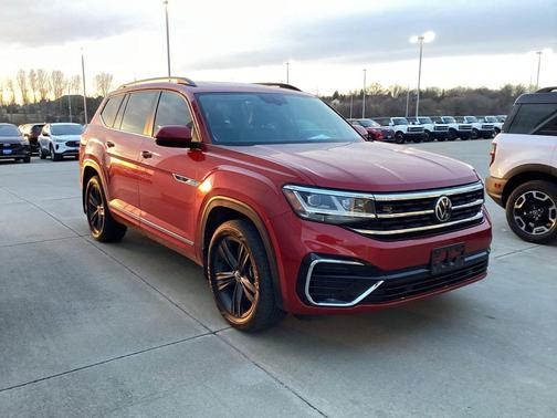 2021 Volkswagen Atlas 3.6L SE w/Technology