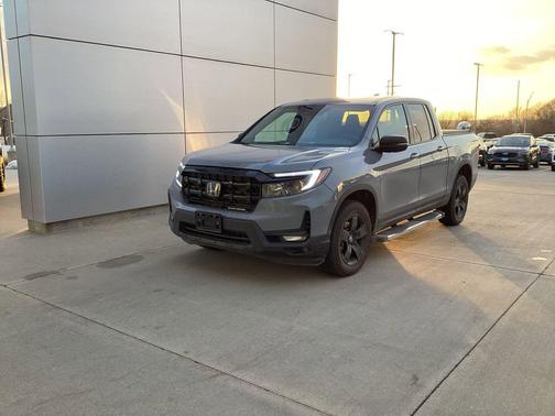 2025 Honda Ridgeline Black