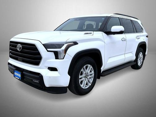 Ice 2025 Toyota Sequoia SR5