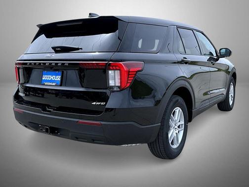 Agate Black Metallic 2026 Ford Explorer Active