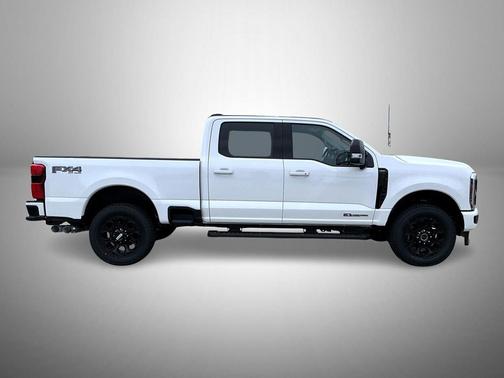 Star White Metallic Tri-Coat 2026 Ford F-250 Lariat